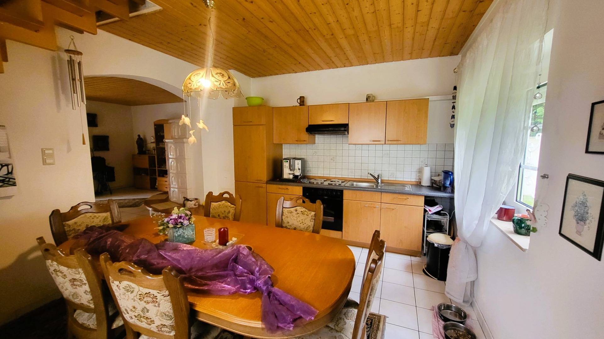 Gepflegtes Einfamilienhaus mit 4 Zimmern in ruhiger Lage in Dunasziget