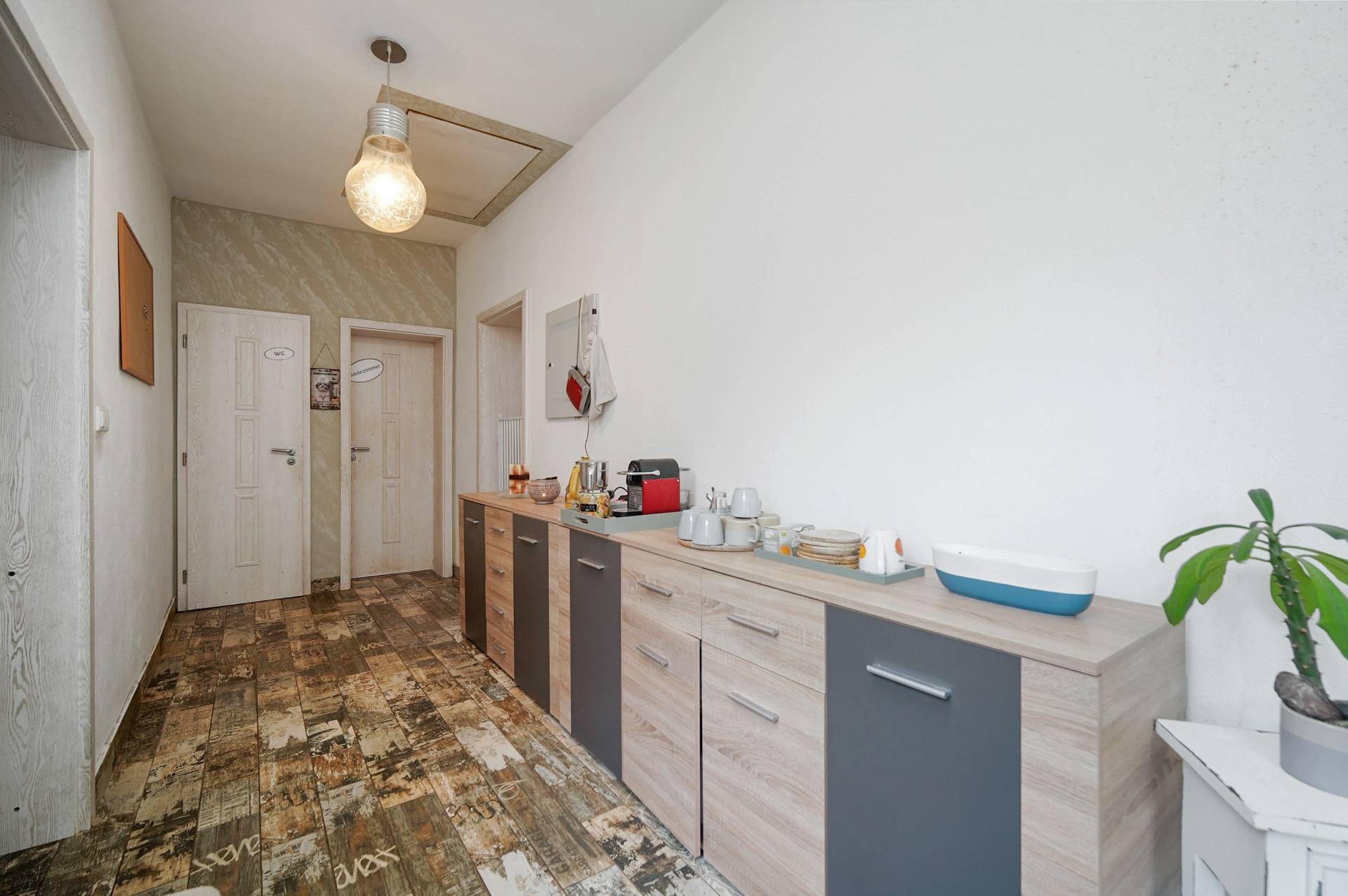 Geräumiges Einfamilienhaus in Pama