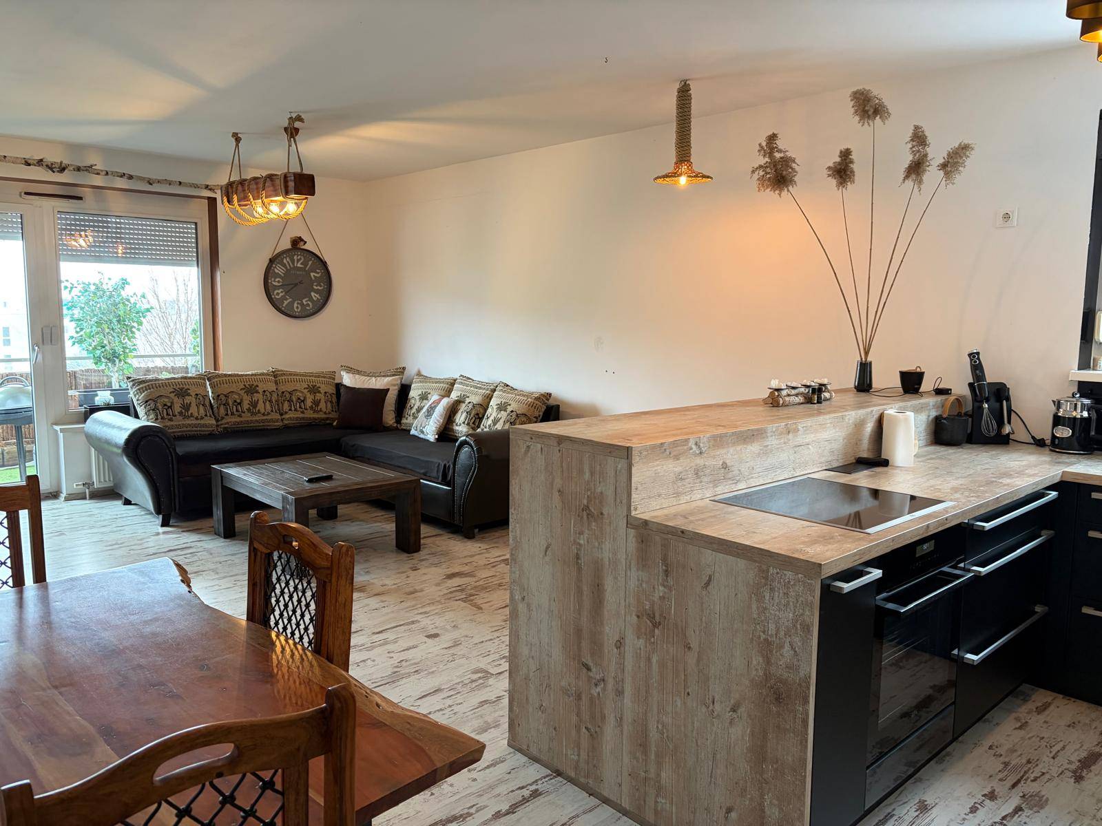 Möblierte 3 Zimmer Wohnung