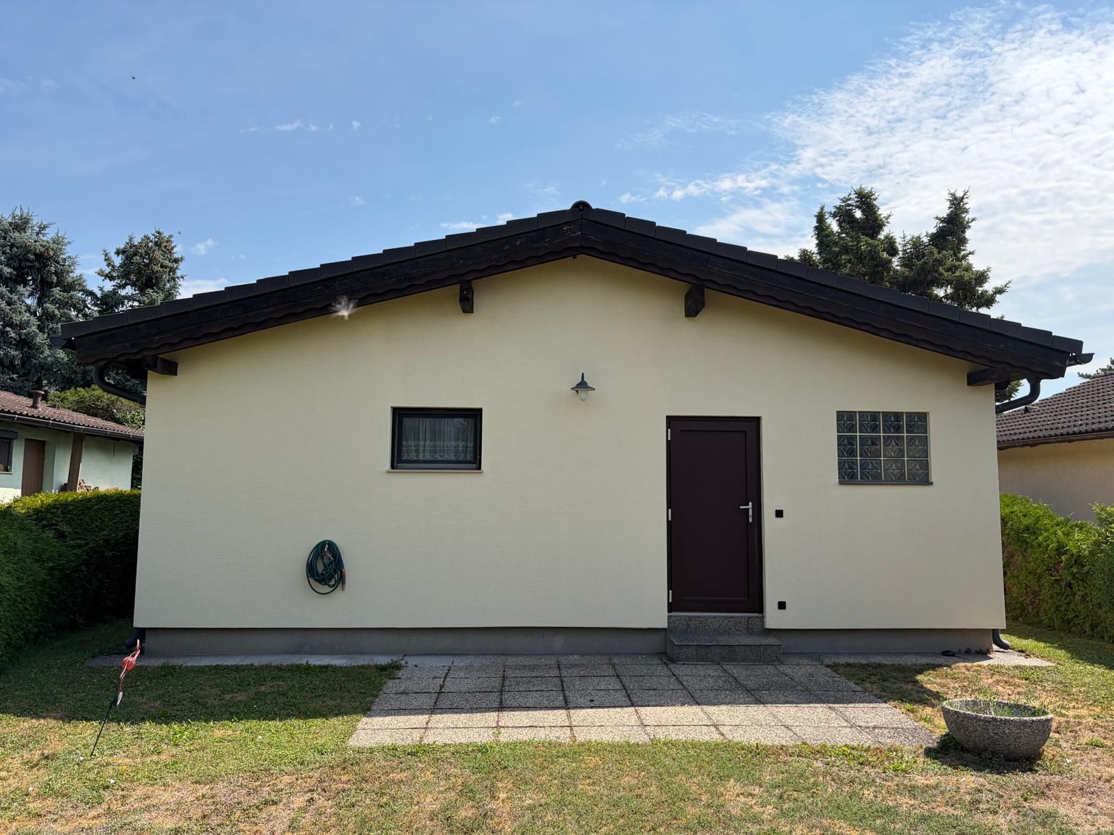 Superädifikat: 3-Zimmer Haus am See in Berg