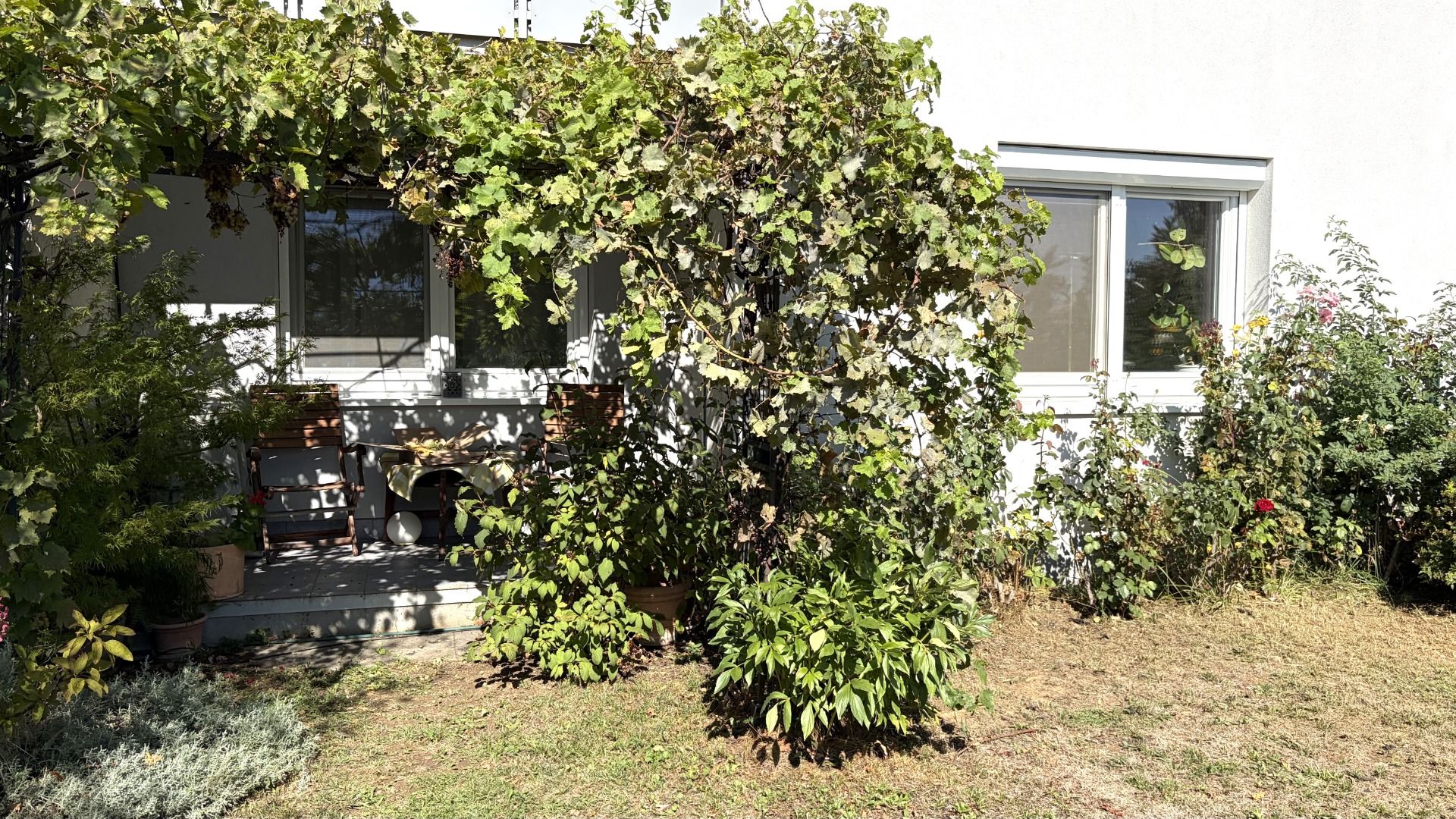 2-ZIMMER-WOHNUNG MIT GARTEN, TERRASSE UND STELLPLATZ IN EDELSTAL