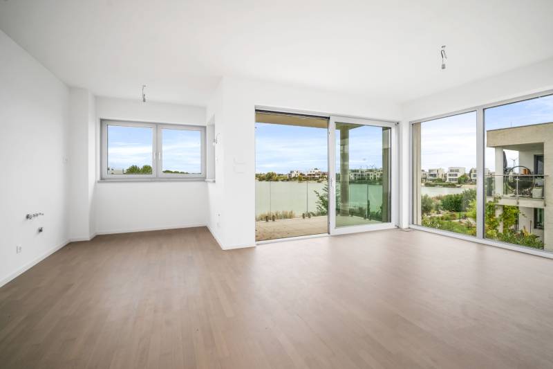 ERSTBEZUG: 4-Zimmer Wohnung am See im 1. OG, Kittsee